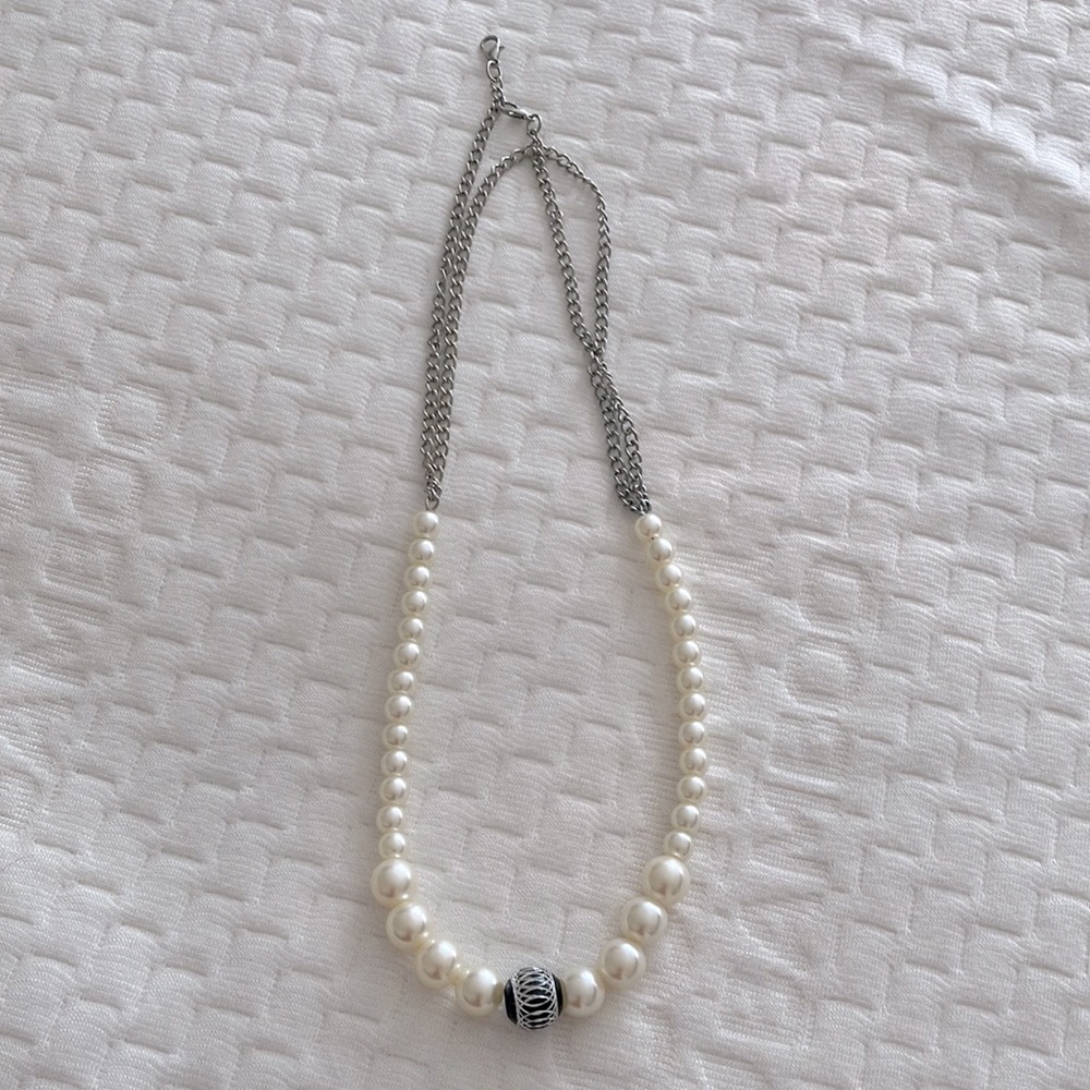 NECKLACE FAUX PEARLS